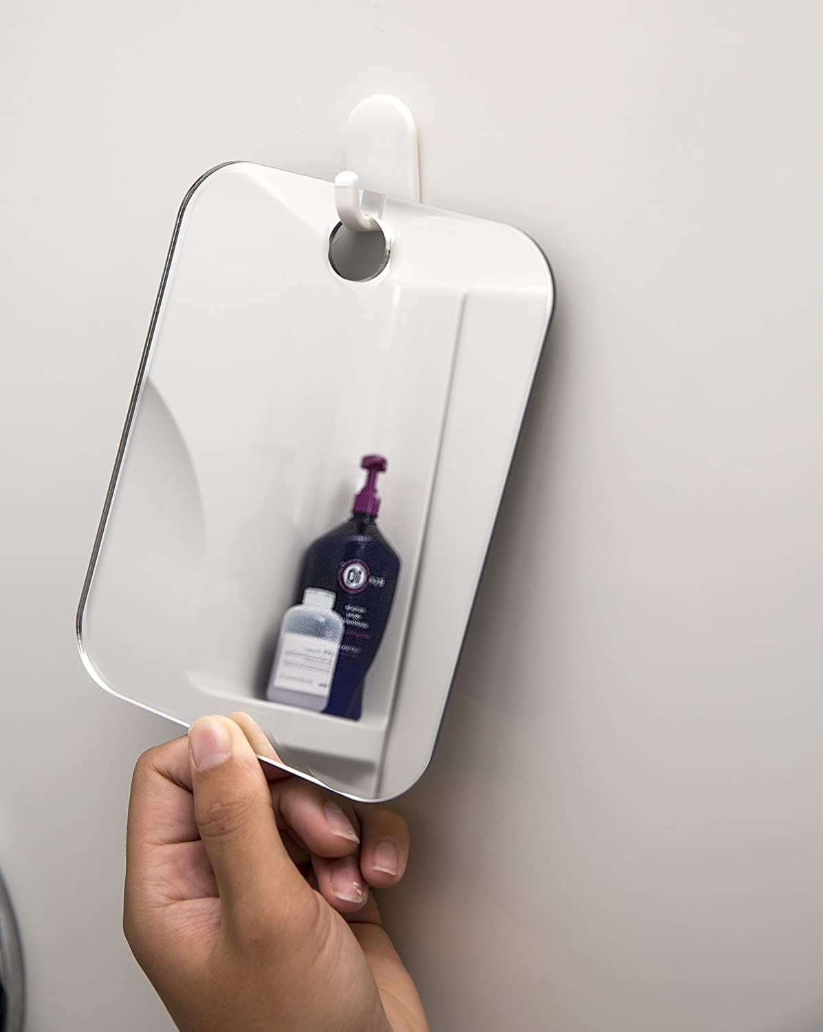 Secure Protection Fog-Free Mirror in USA