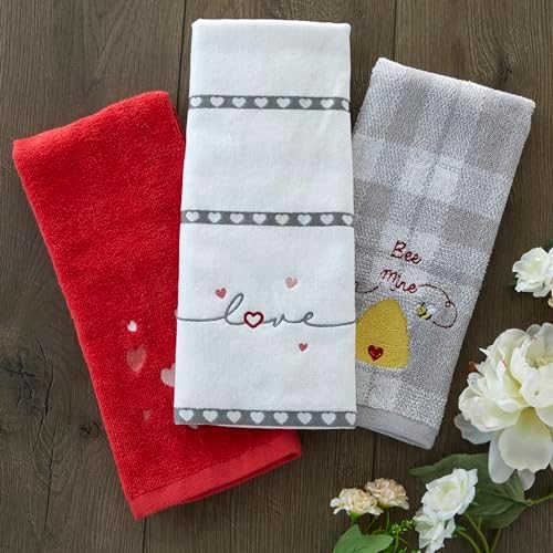 Heart-Filled Moments Hand Towel Set