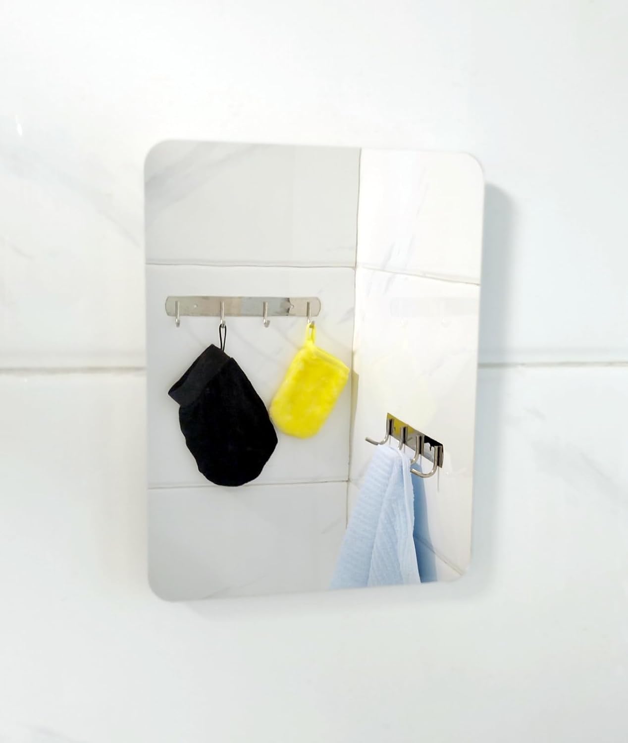 Perfect Multi-Use shower mirror for shaving with razor holder