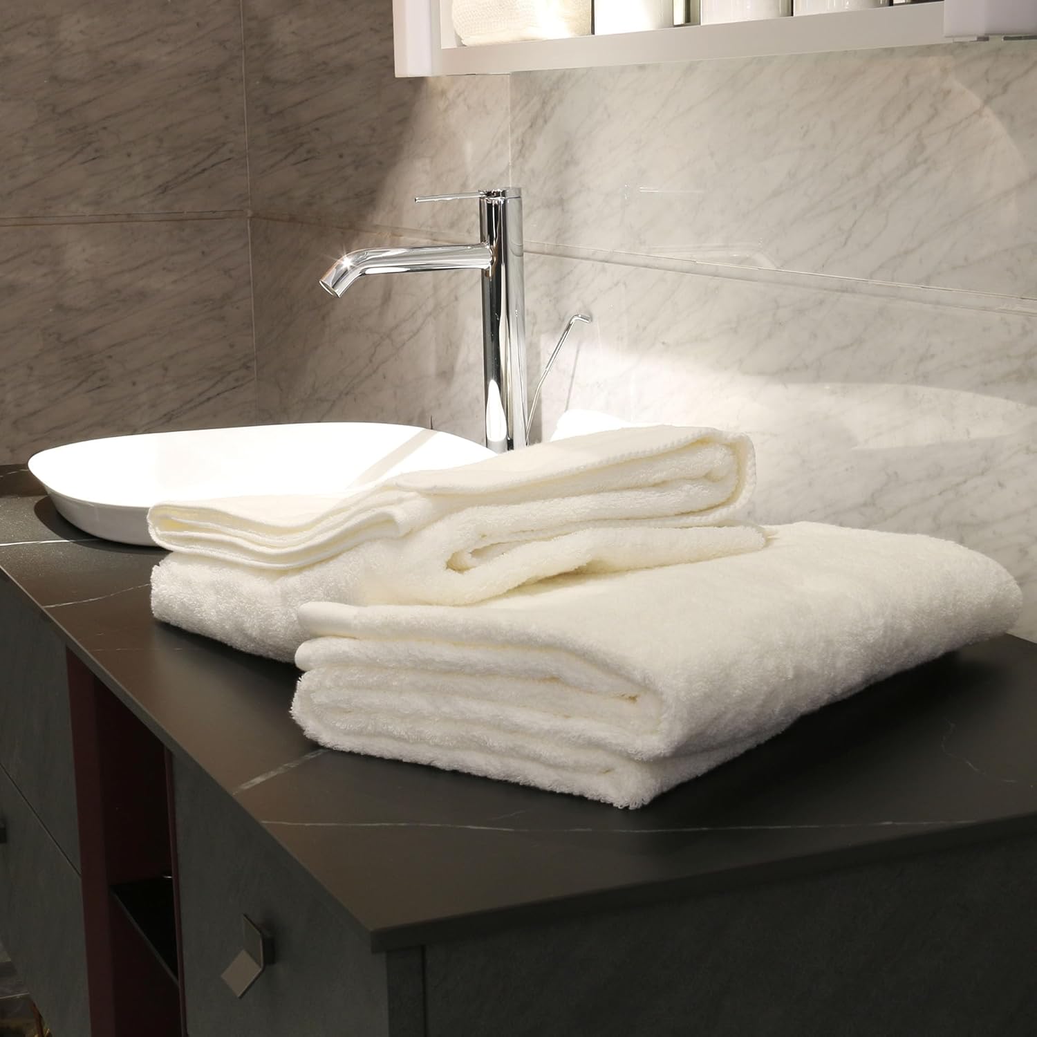 Large Bath Towel Set - Soft 100 Cotton for Luxury Bath