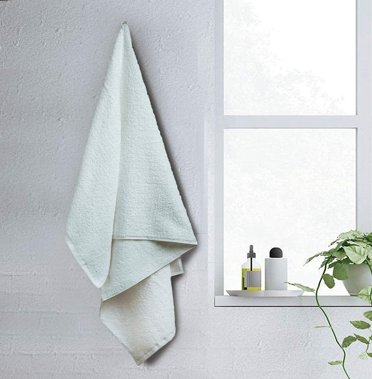 Perfect 22x44 Cotton Bath Towels for Home Spa Use