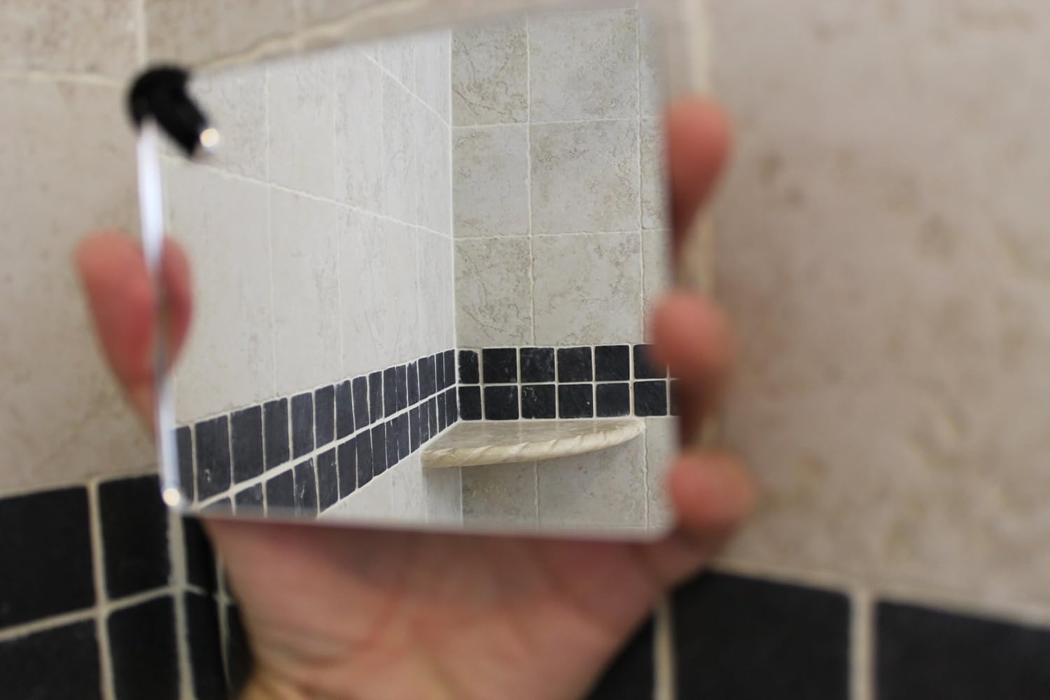 Mirror On A Rope Shatterproof Travel Mirror for Clear Reflections