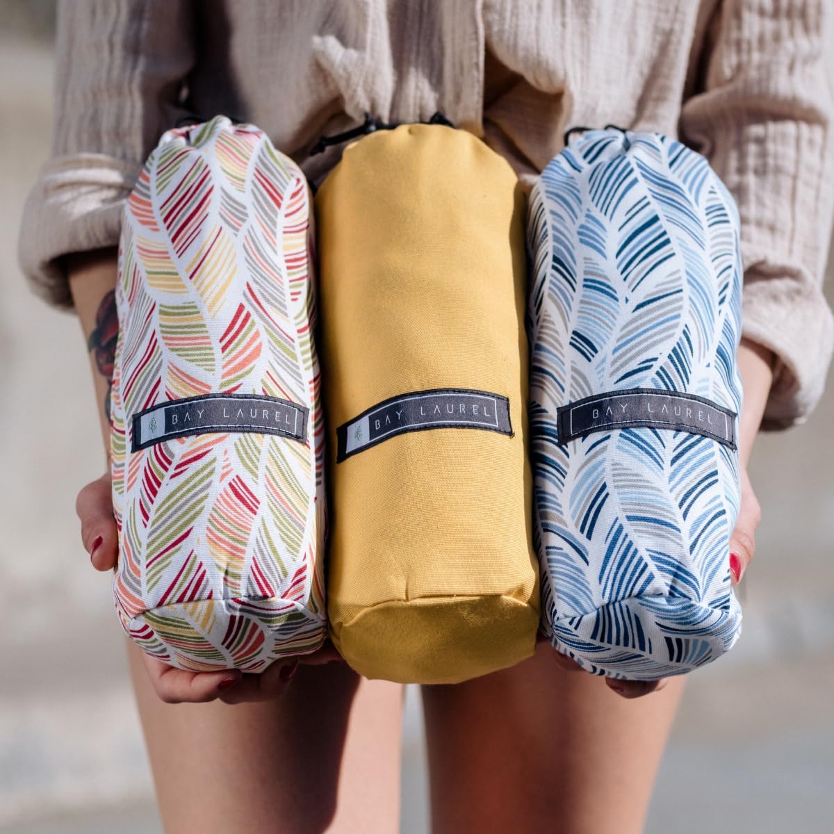 BAY LAUREL Beach Towel