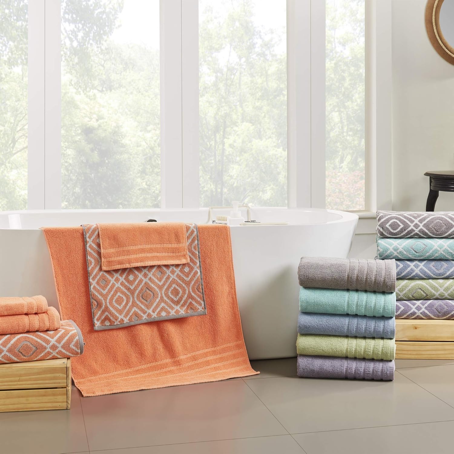 Perfect bath experience with Modern Threads Oxford Stripe 6-Piece_dyed solid
