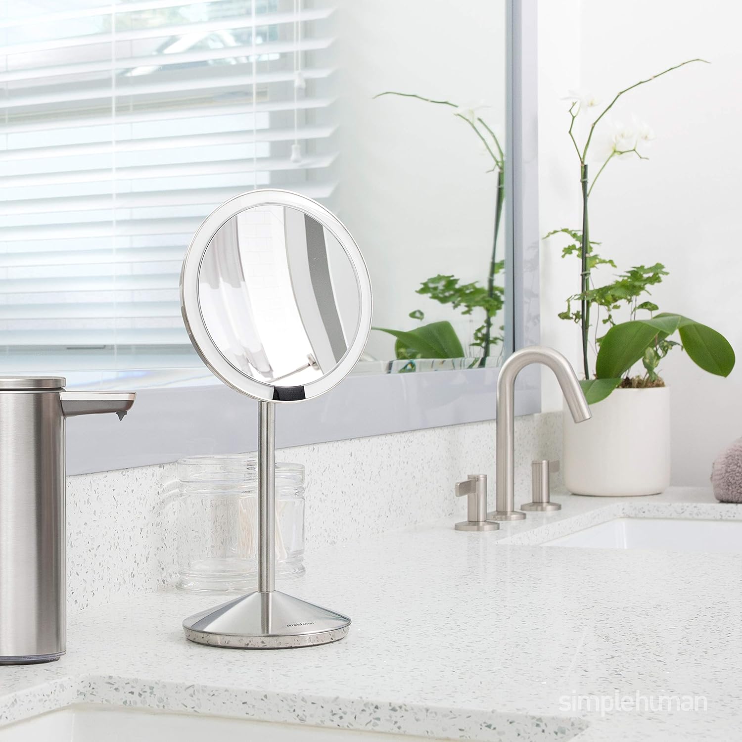 Experience Precision Beauty - SimpleHuman Sensor Mirror