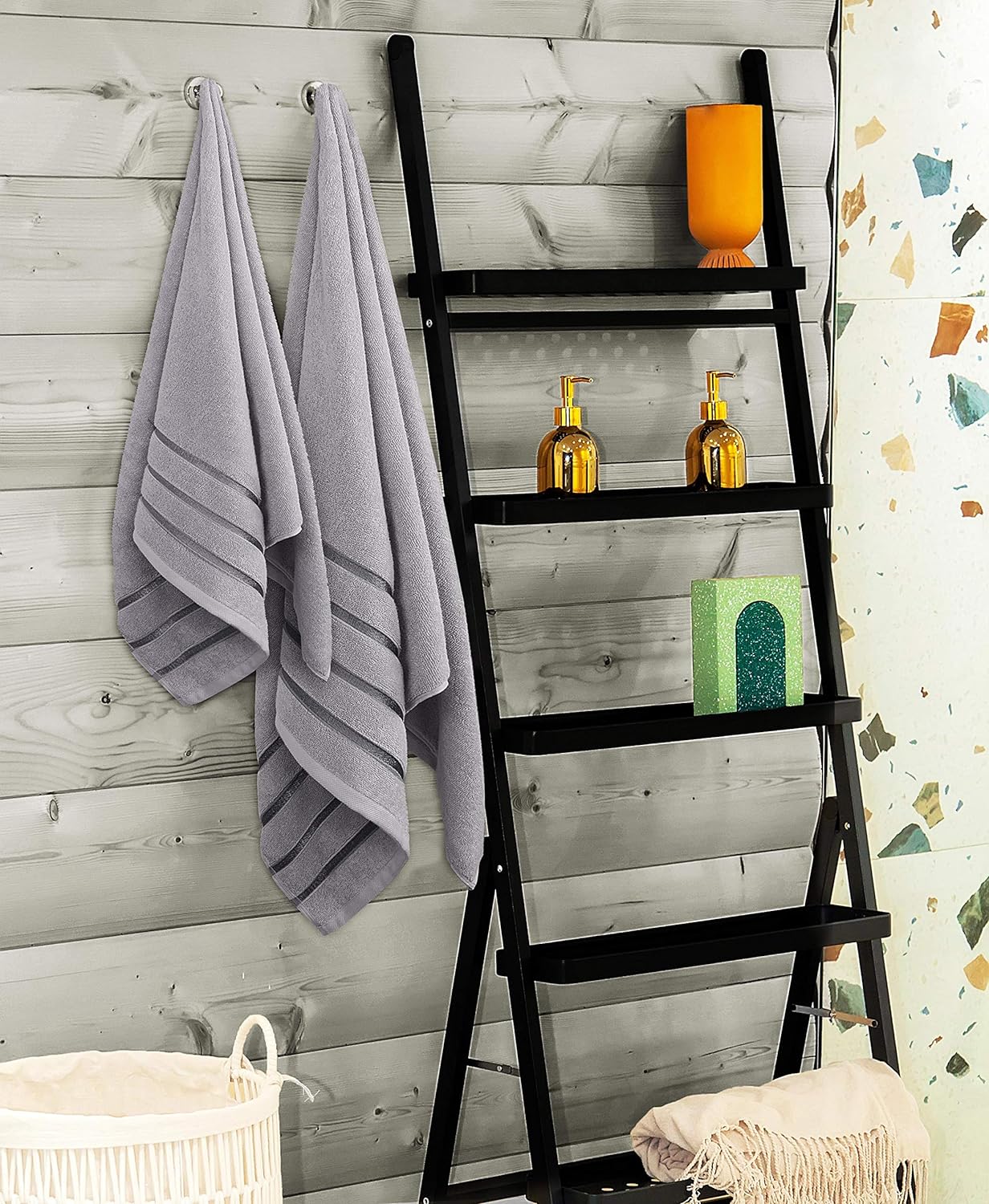 Utopia 8-Piece Luxury Towel Set