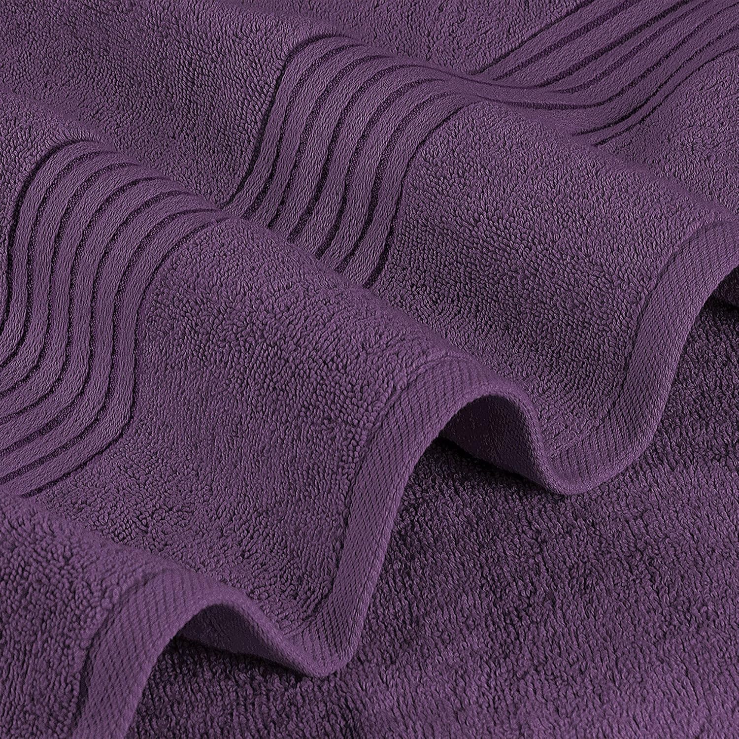 Utopia 4-Pack Bath Towels