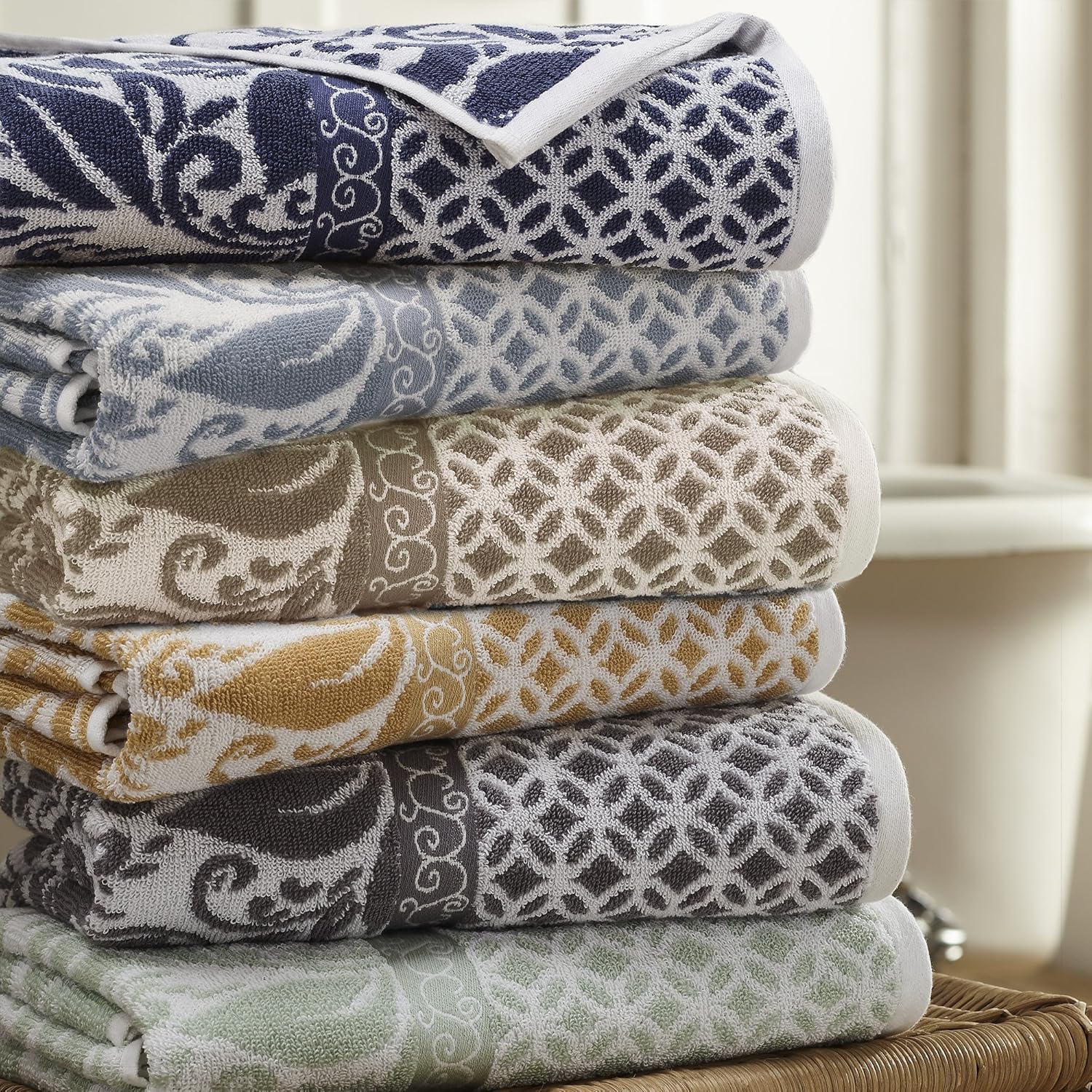 Modern Threads Trefoil Filigree 6-Piece Reversible Yarn Dyed Jacquard Towel Set